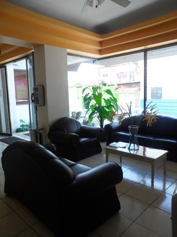 Hotel Fernando Tuxtla Gutiérrez Eksteriør bilde